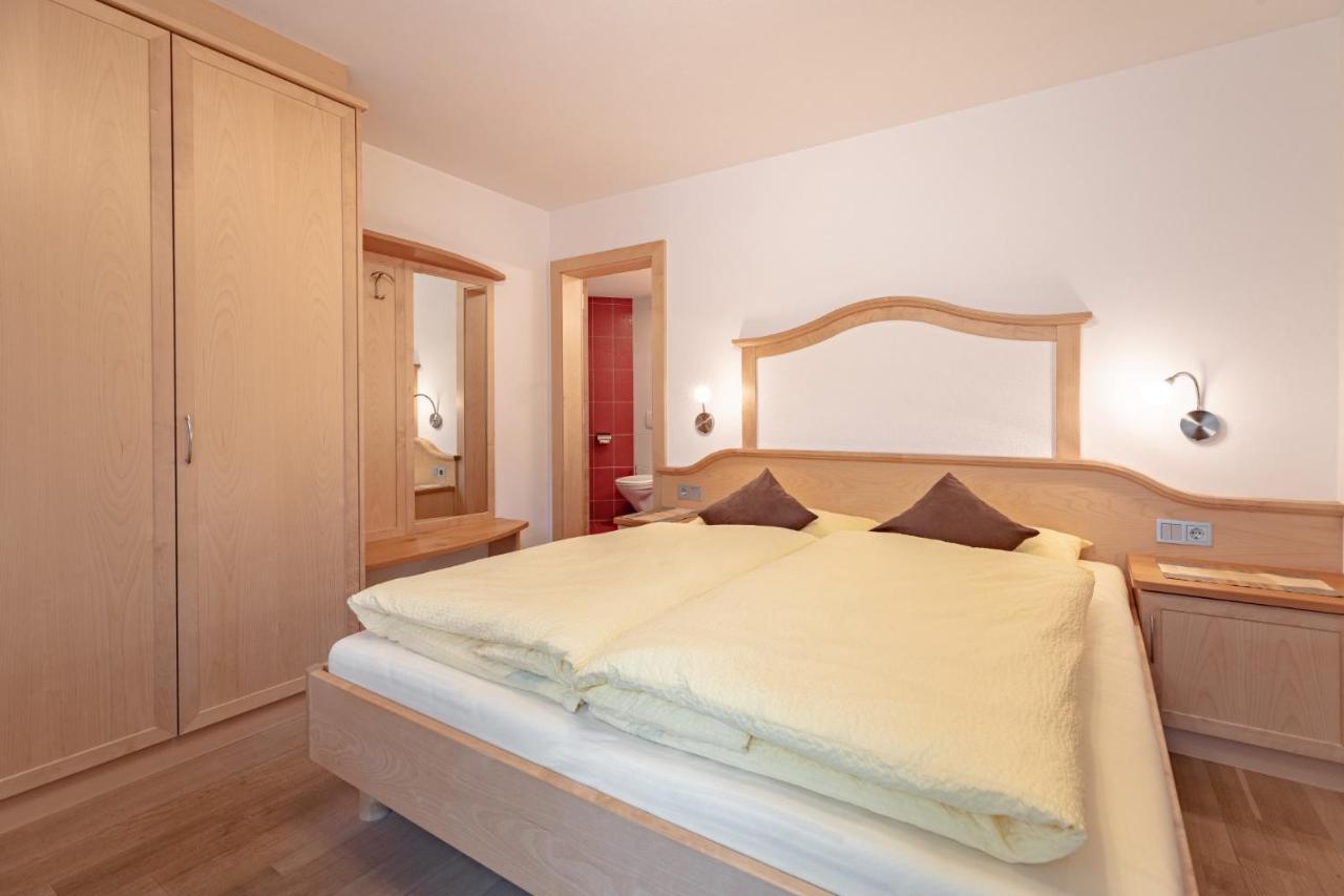 Apartments Soval Santa Cristina Val Gardena Eksteriør billede