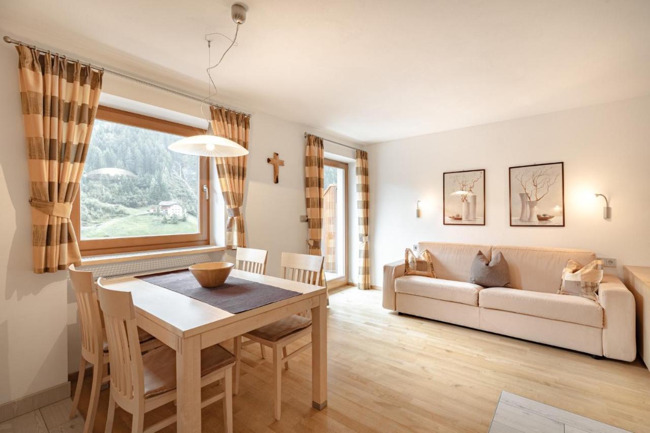 Apartments Soval Santa Cristina Val Gardena Eksteriør billede
